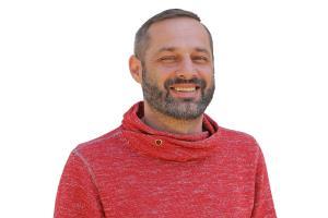 © ---